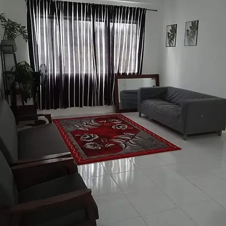 Em Qamar Guest House Kampong Bugis Exterior photo